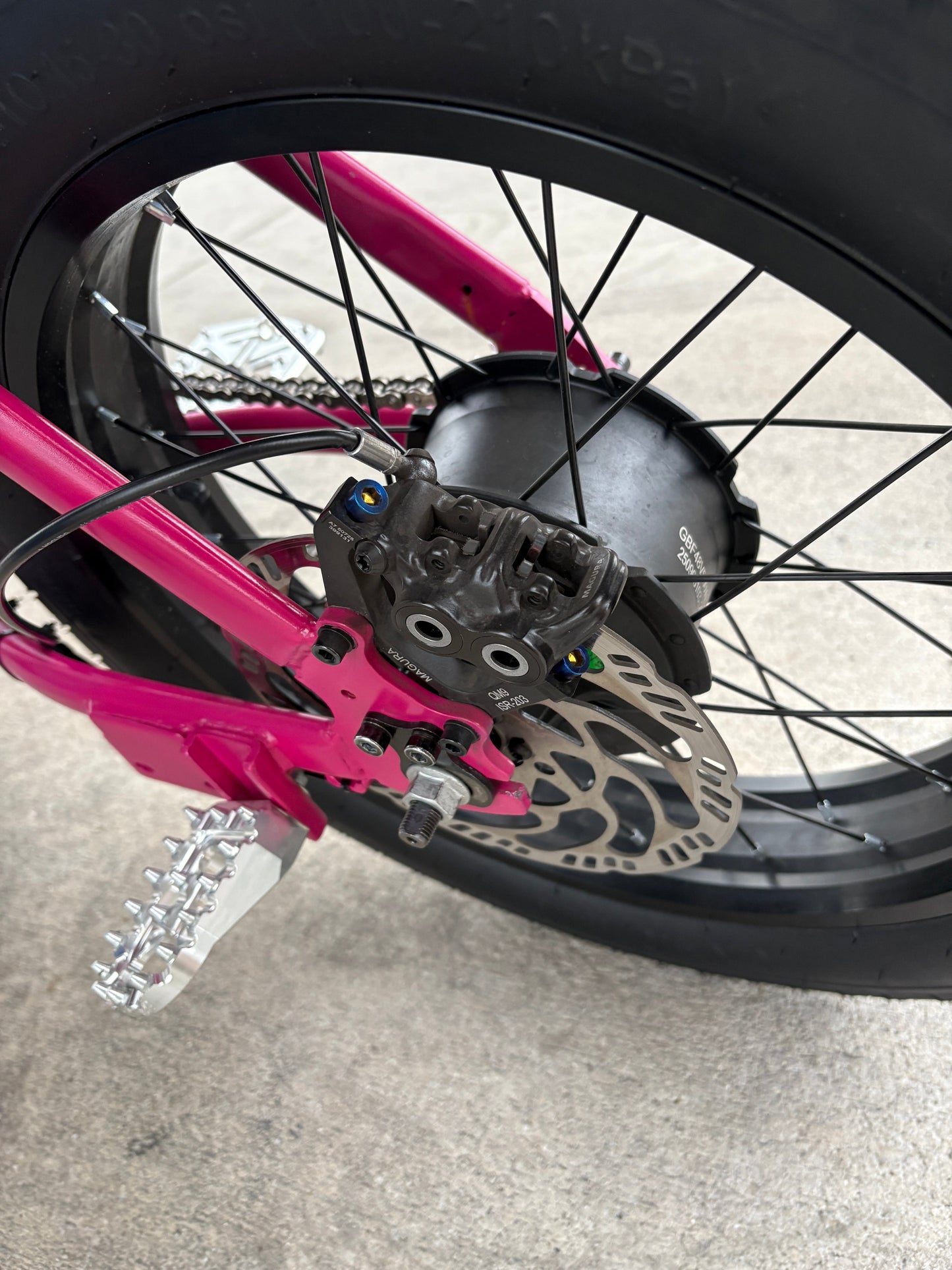 Macfox Titanium Bolt Kit
